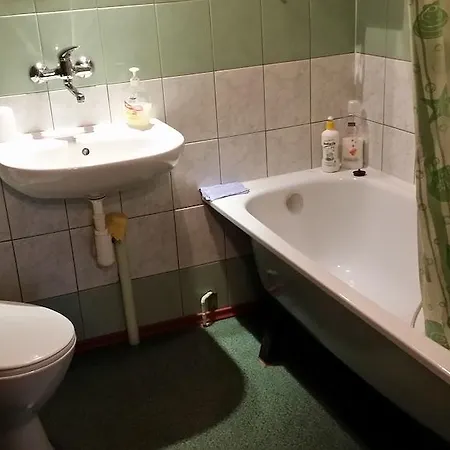 Гостьовий будинок Klon Pokoje Goscinne *